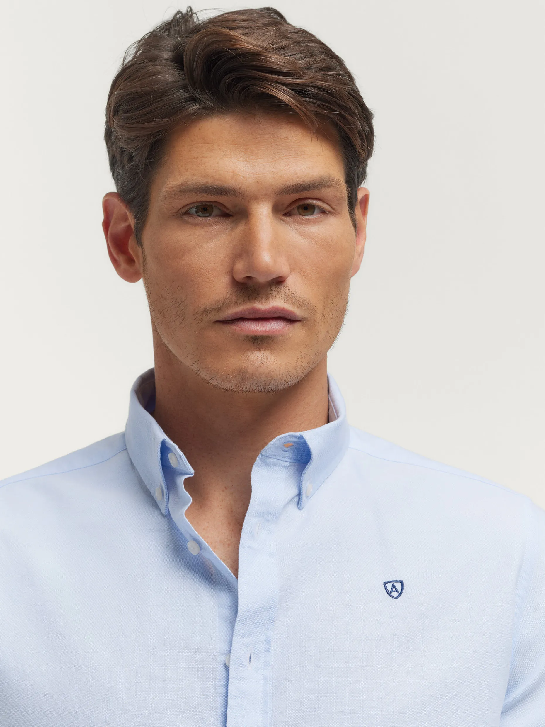 CAMISA OXFORD BASIC CELESTE