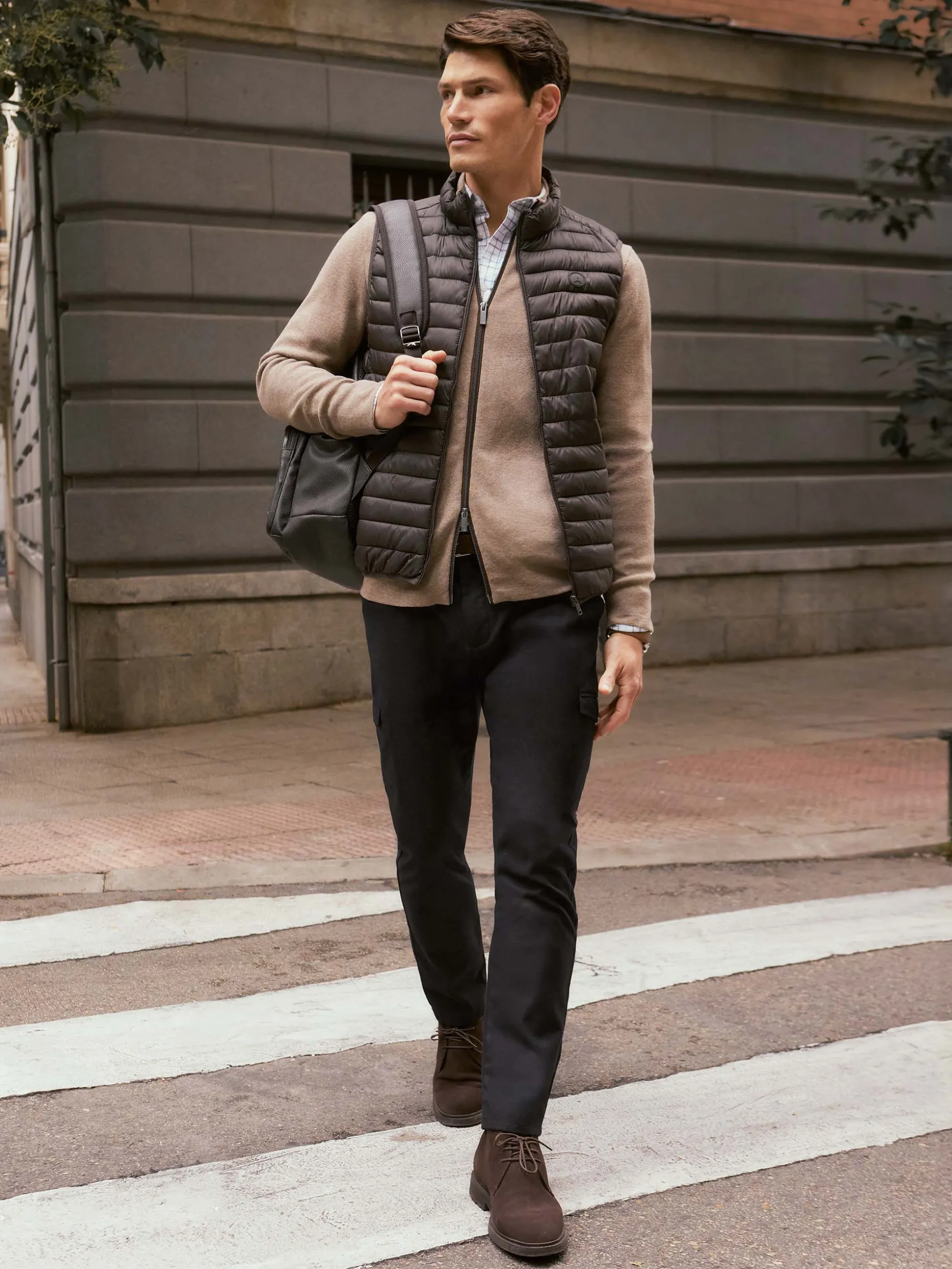 CHALECO NIRO MARRÓN