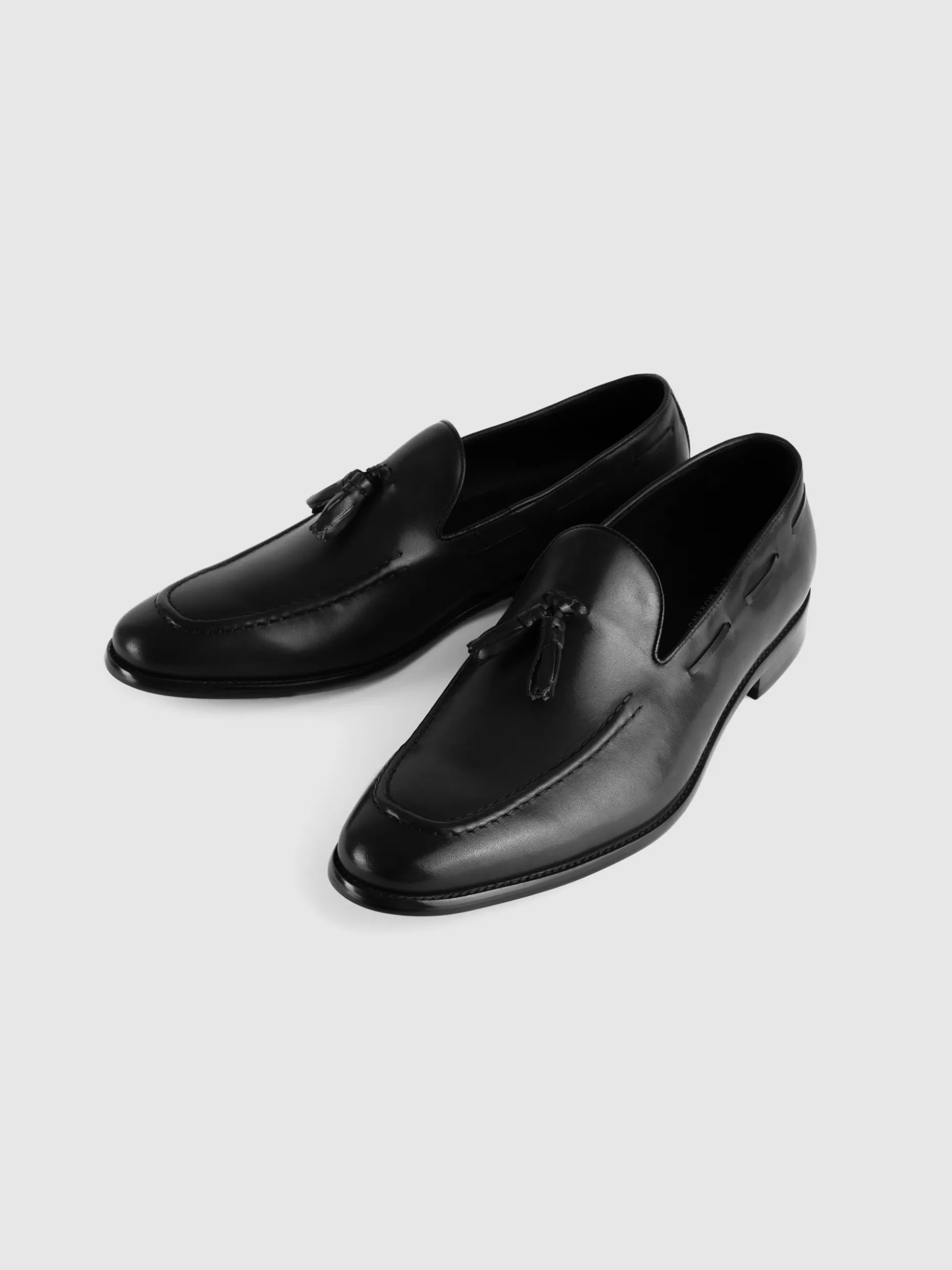 MOCASIN BORLAS NEGRO