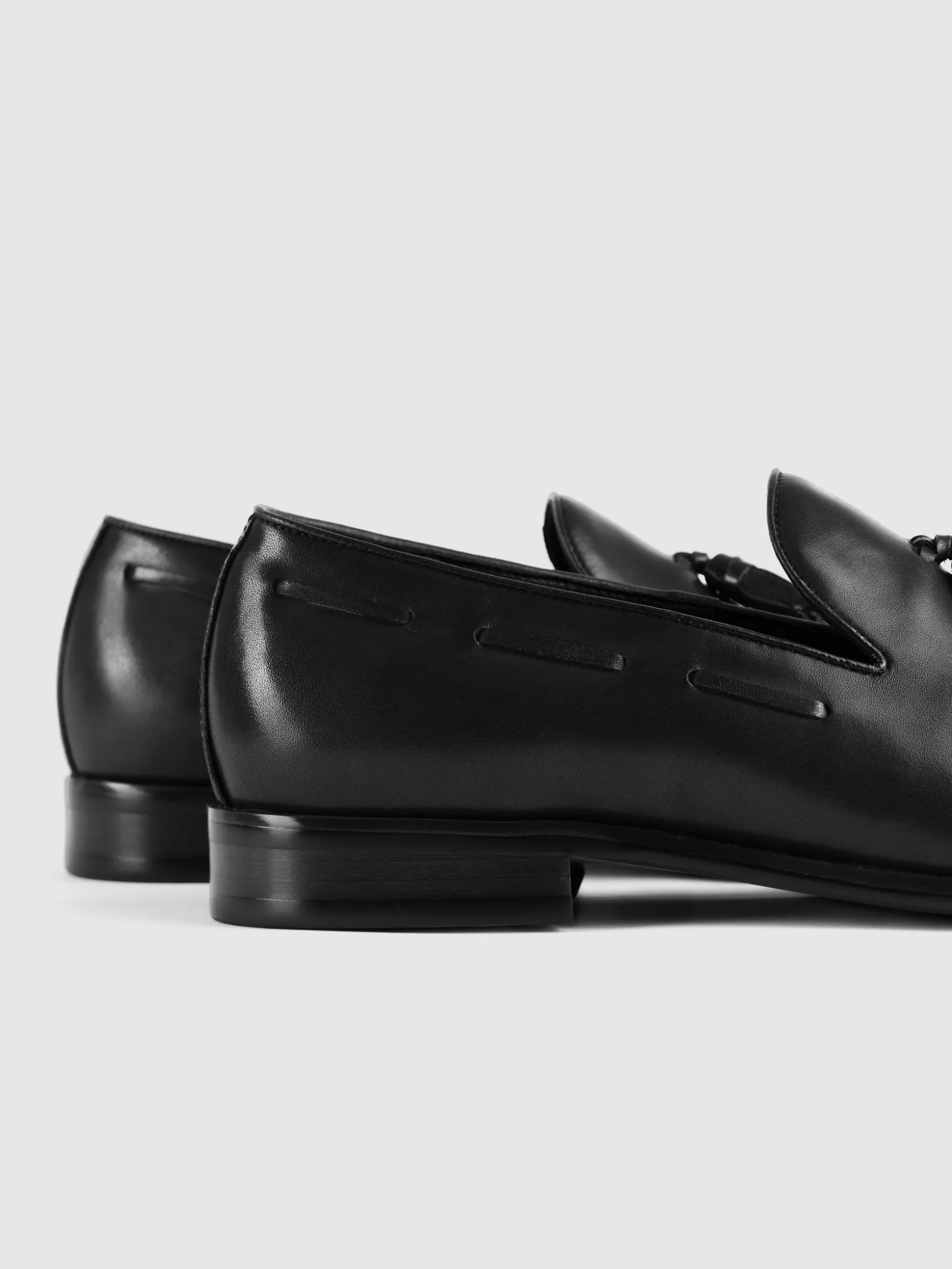 MOCASIN BORLAS NEGRO