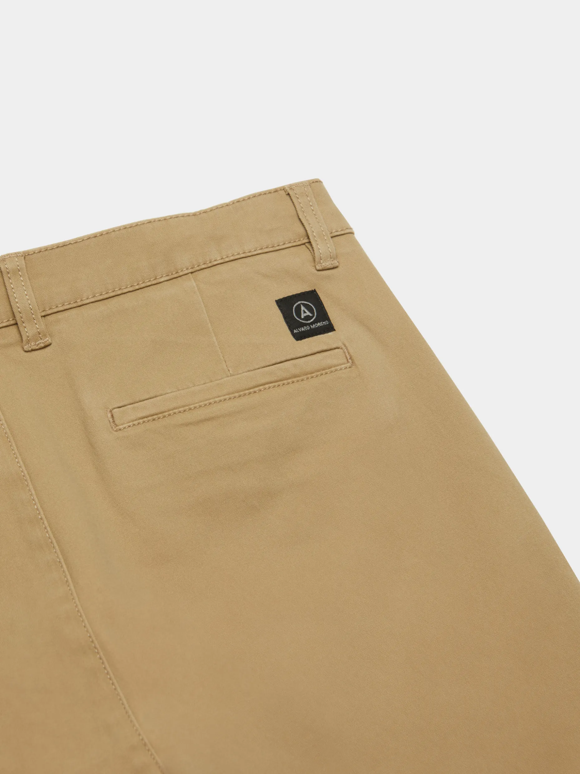 PANTALON CHINO COMFORT CAMEL