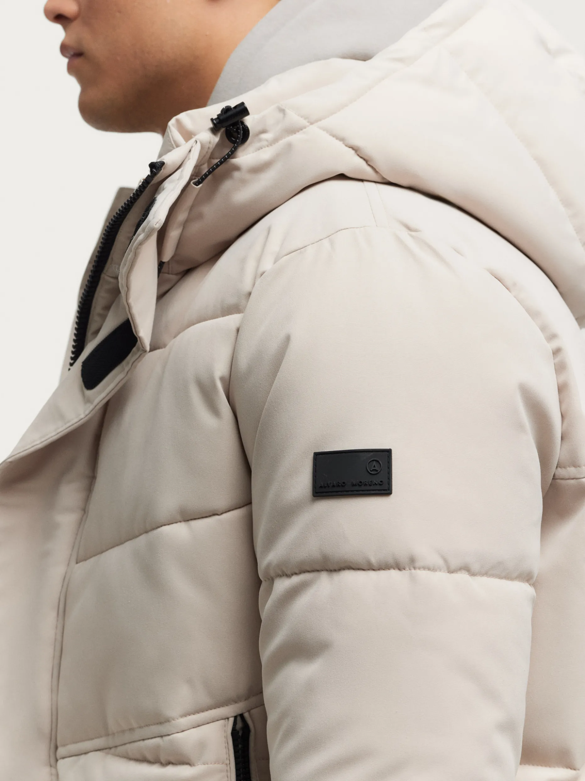 PARKA BASKERVILLE CRUDO