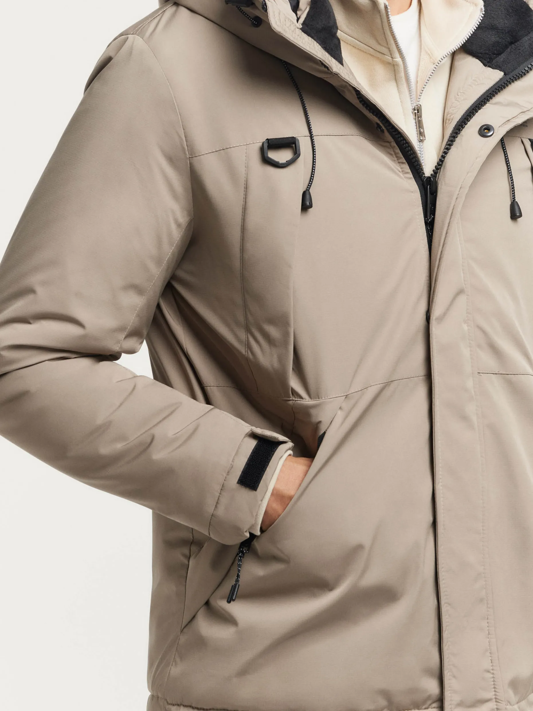 PARKA TREKKING CRUDO